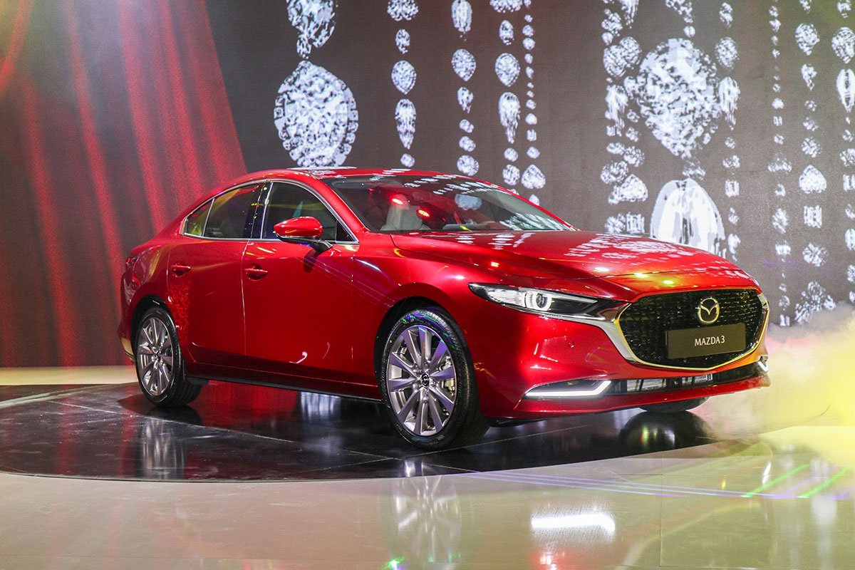 Mazda 3 ưu đãi tiền mặt cao nhất đế 50 triệu đồng.